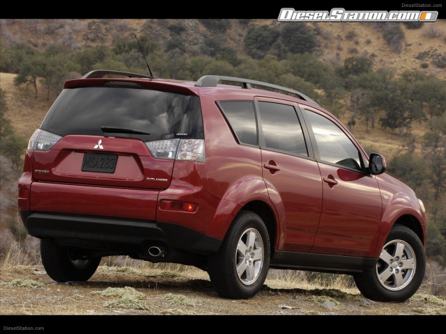 Mitsubishi Outlander ES Picture #13 Mitsubishi Outlander ES Picture #13
